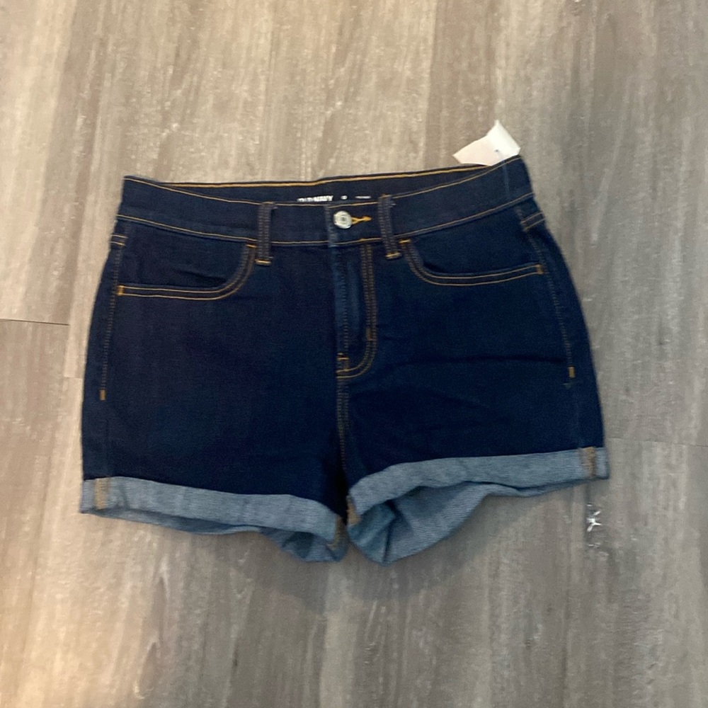 Old navy size 0 dark denim shorts